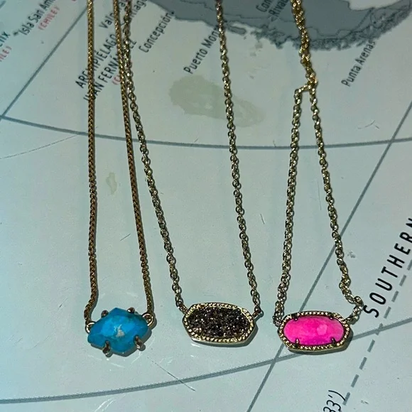 Kendra Scott Elisa Pendant Lot - Picture 2 of 6
